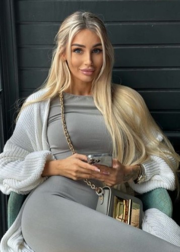 Есения, Г. Солнечногорск