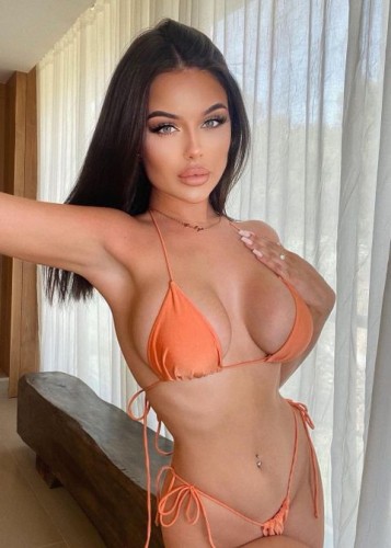 Лейла, Г. Солнечногорск